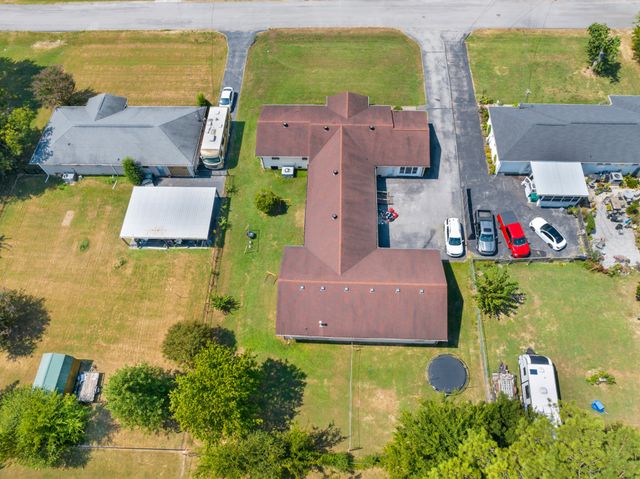 411 Colgate Ave, Lebanon, TN 37087