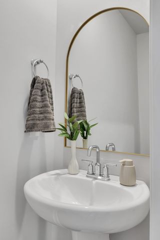 4989 Trail Ridge Ct, Nashville, TN 37207