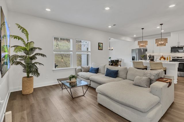 4989 Trail Ridge Ct, Nashville, TN 37207