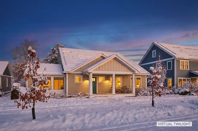 23 Ford Crossing, Northampton, MA 01060