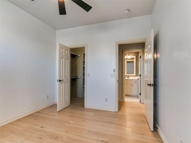 9016 NW 84th Terrace, Yukon, OK 73099