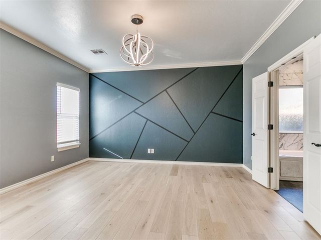 9016 NW 84th Terrace, Yukon, OK 73099