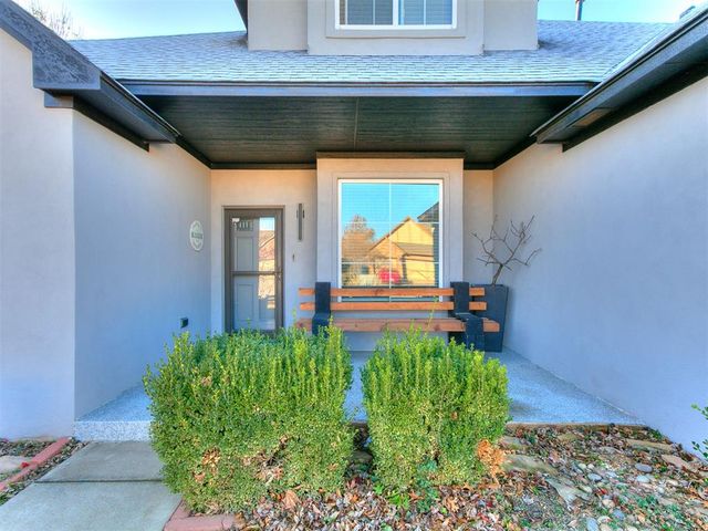 9016 NW 84th Terrace, Yukon, OK 73099