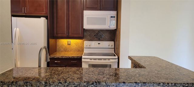 733 Riverside Dr 1220, Coral Springs, FL 33071