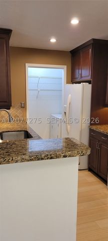 733 Riverside Dr 1220, Coral Springs, FL 33071
