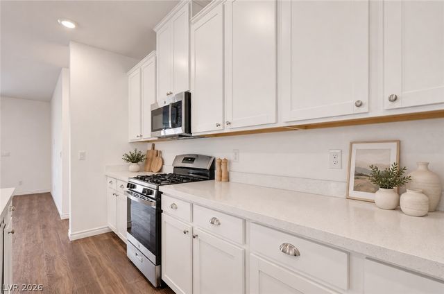 6810 Gaslamp Harbor Avenue, Las Vegas, NV 89156