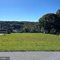 981 HORSEMAN DRIVE, Auburn, PA 17922