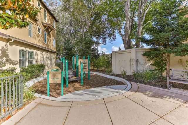 958 E Duane Avenue 200, Sunnyvale, CA 94085