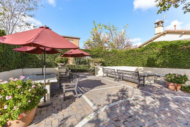 958 E Duane Avenue 200, Sunnyvale, CA 94085