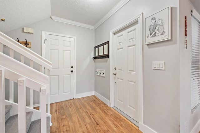 1088 Via Jardin, Riviera Beach, FL 33418