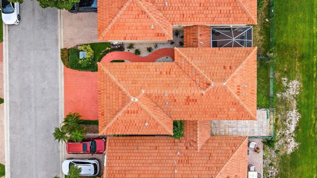 1088 Via Jardin, Riviera Beach, FL 33418