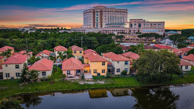 1088 Via Jardin, Riviera Beach, FL 33418