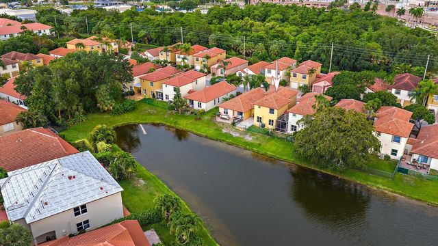 1088 Via Jardin, Riviera Beach, FL 33418