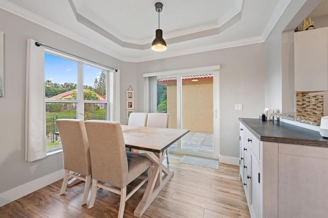 1088 Via Jardin, Riviera Beach, FL 33418