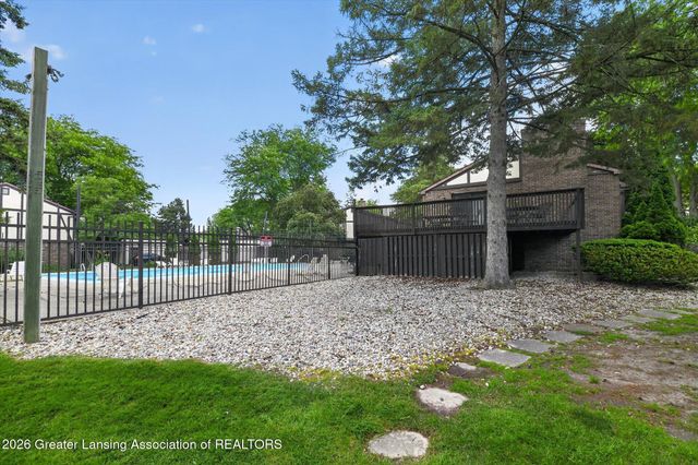 6150 Cobblers Drive 104, East Lansing, MI 48823