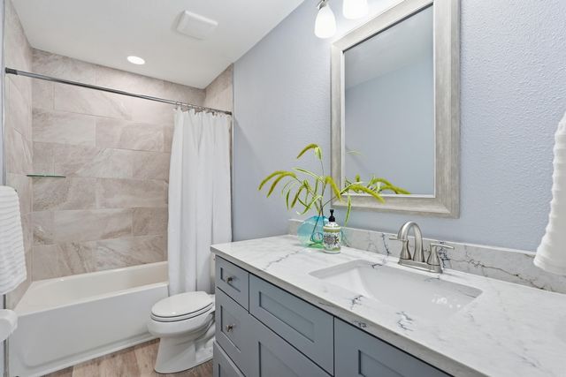 1717 W 55th, North Little Rock, AR 72118