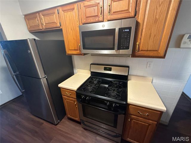 100 Glen Garry Road, Unincorporated, MO 63137