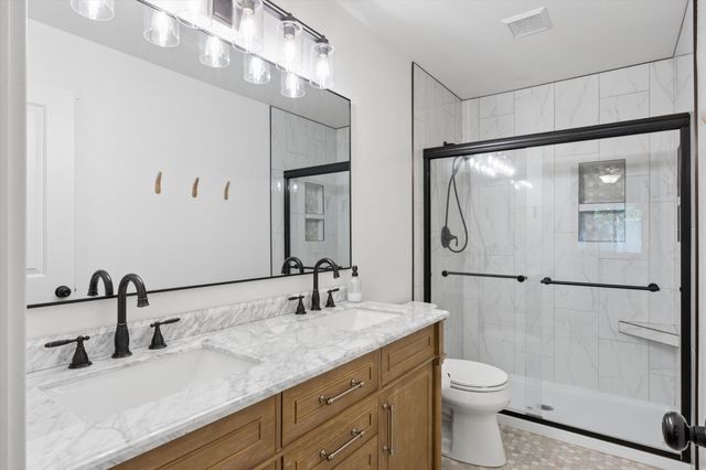 8702 N Pamela St, Spokane, WA 99208