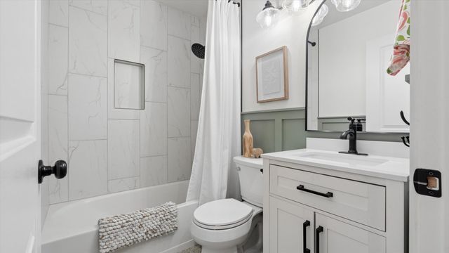 8702 N Pamela St, Spokane, WA 99208