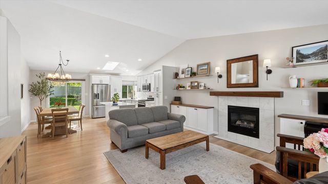 8702 N Pamela St, Spokane, WA 99208