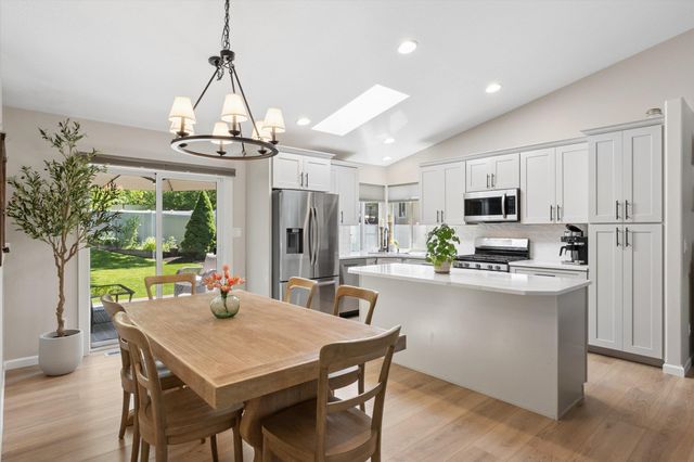 8702 N Pamela St, Spokane, WA 99208
