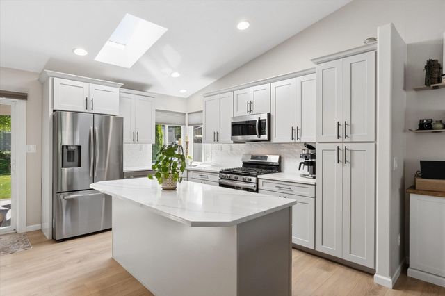 8702 N Pamela St, Spokane, WA 99208