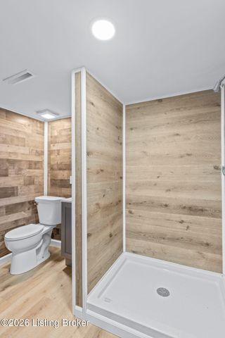 6701 Morocco Dr, Louisville, KY 40214