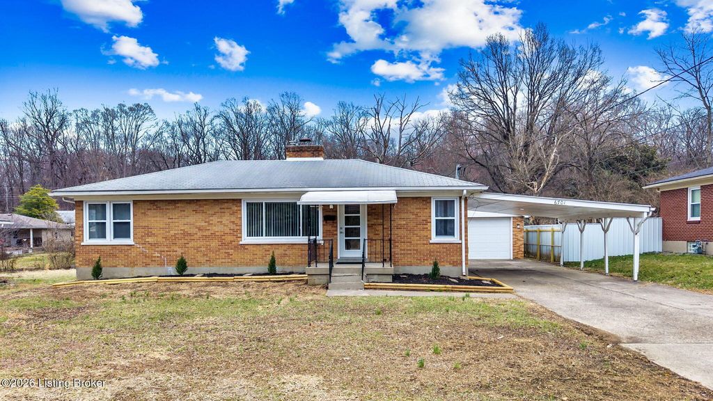 6701 Morocco Dr, Louisville, KY 40214