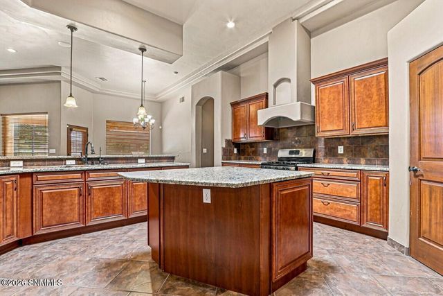 4192 Santa Lucia Arc, Las Cruces, NM 88005