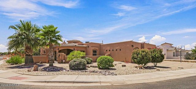 4192 Santa Lucia Arc, Las Cruces, NM 88005