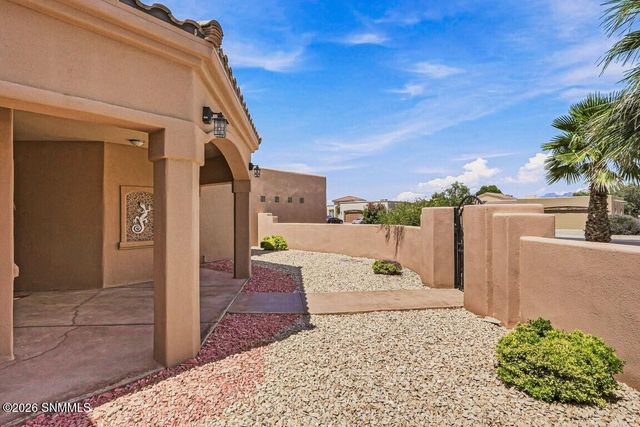 4192 Santa Lucia Arc, Las Cruces, NM 88005