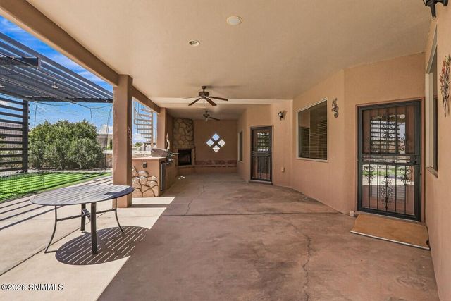 4192 Santa Lucia Arc, Las Cruces, NM 88005