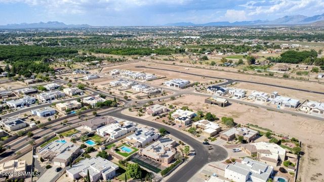 4192 Santa Lucia Arc, Las Cruces, NM 88005
