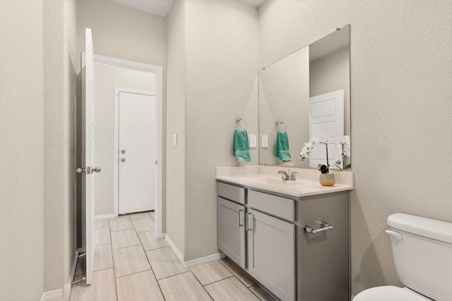 10729 Aspiration Lane SW, Albuquerque, NM 87121