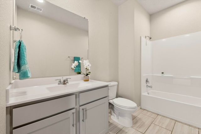 10729 Aspiration Lane SW, Albuquerque, NM 87121