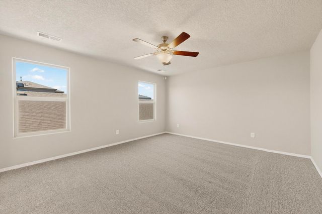 10729 Aspiration Lane SW, Albuquerque, NM 87121