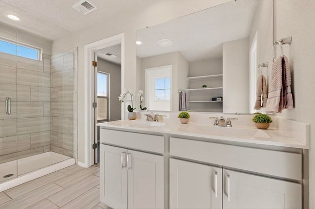 10729 Aspiration Lane SW, Albuquerque, NM 87121