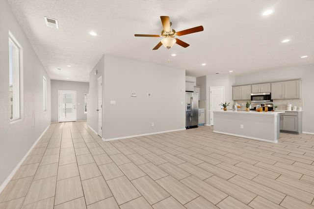 10729 Aspiration Lane SW, Albuquerque, NM 87121