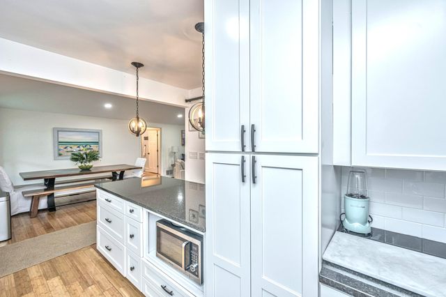 25 Sandcrab Court, Isle Of Palms, SC 29451