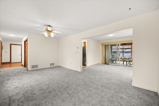 212 Scadding St, Taunton, MA 02780