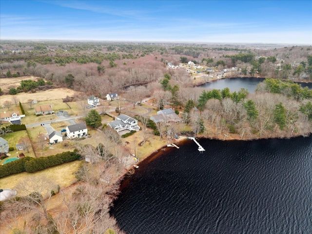 212 Scadding St, Taunton, MA 02780