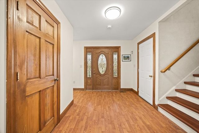 212 Scadding St, Taunton, MA 02780