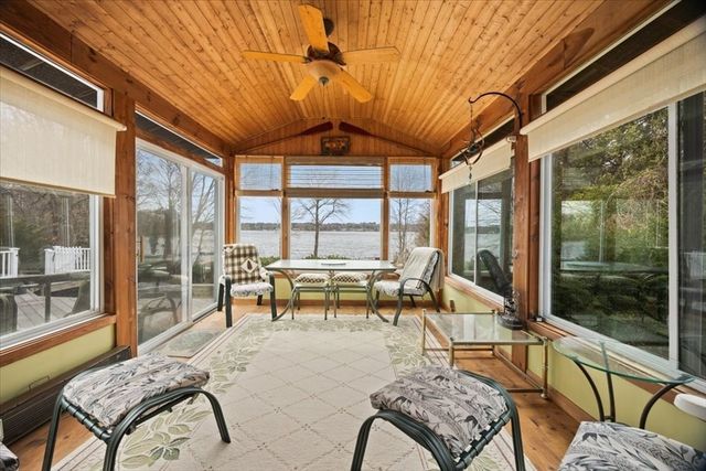 212 Scadding St, Taunton, MA 02780