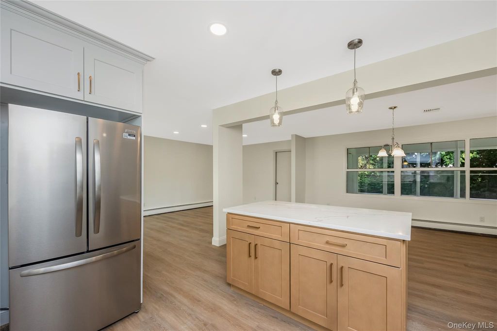 85 Twin Lane N, Wantagh, NY 11793 — photo 5