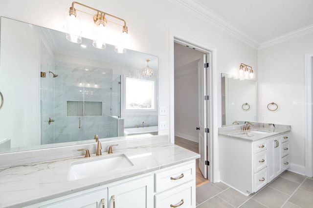 1203 Rosedown Dr, Thibodaux, LA 70301