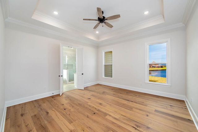 1203 Rosedown Dr, Thibodaux, LA 70301