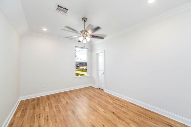 1203 Rosedown Dr, Thibodaux, LA 70301