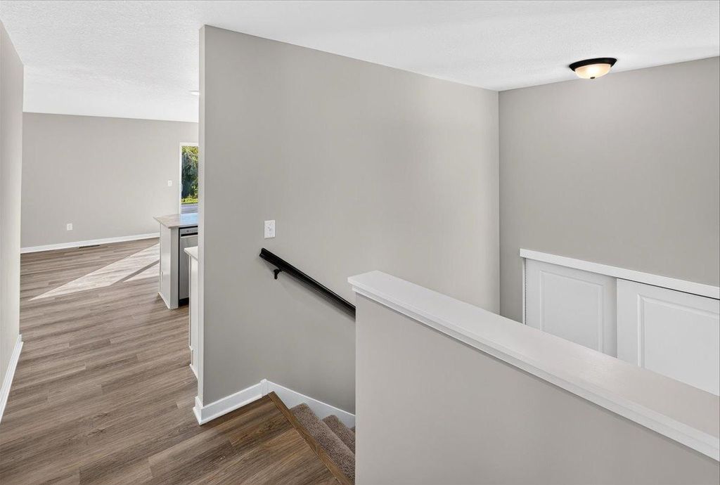 25868 Emerson Court, Wyoming, MN 55092 — photo 5