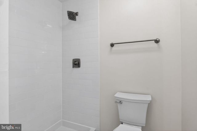 7785 TANGIER DR, Springfield, VA 22153