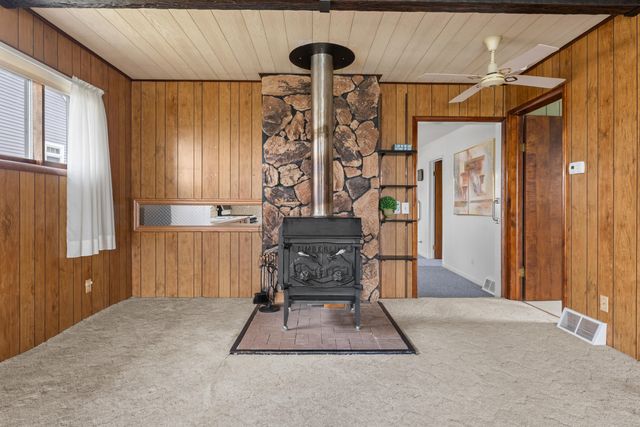 8664 E Long Lake Drive, Scotts, MI 49088